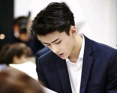 韩娱爆料吴世勋视频下载,韩娱爆料瞬间引粉丝热议 第1张 韩娱爆料吴世勋视频下载,韩娱爆料瞬间引粉丝热议 第1张